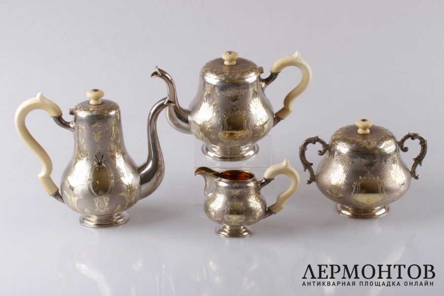 Чайный и кофейный сервиз Werner i Sa. Серебро 84 пробы. 1881 год. Российская империя