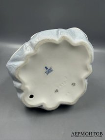 Статуэтка «Снегурочка». Фарфор, Lladro, скульптор Francisco Polope, Испания, 2009–2013 годы