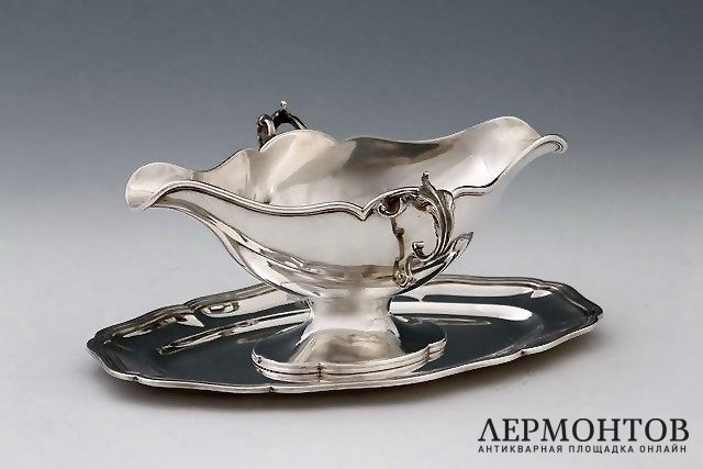 Соусник на подставке. L. Lapar. Серебро 950 пробы. Франция, XIX в.