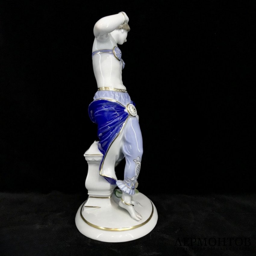 Статуэтка «Танцовщица со змеёй». Фарфор, Rosenthal, Германия, 1926 год