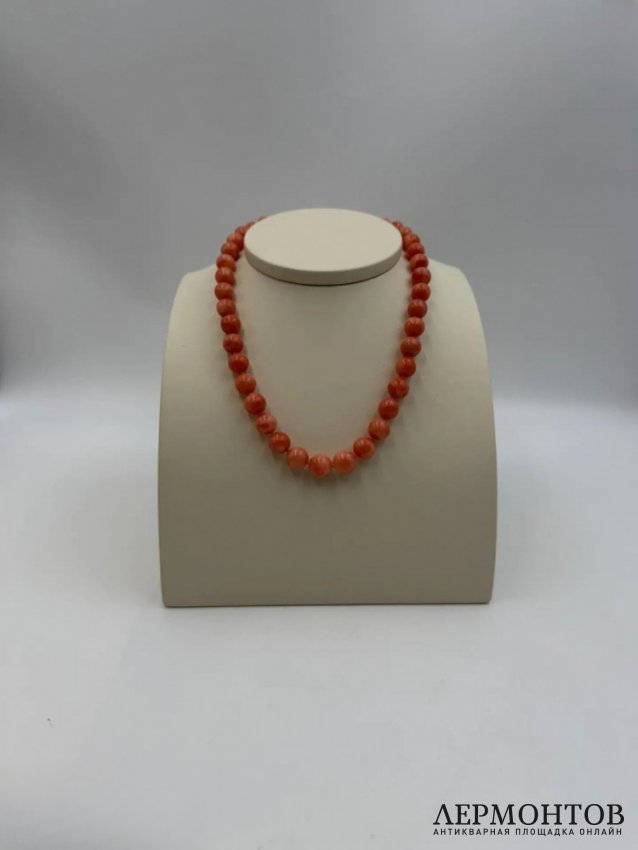 Ожерелье из коралла Momo. Коралл, золото 585 пробы