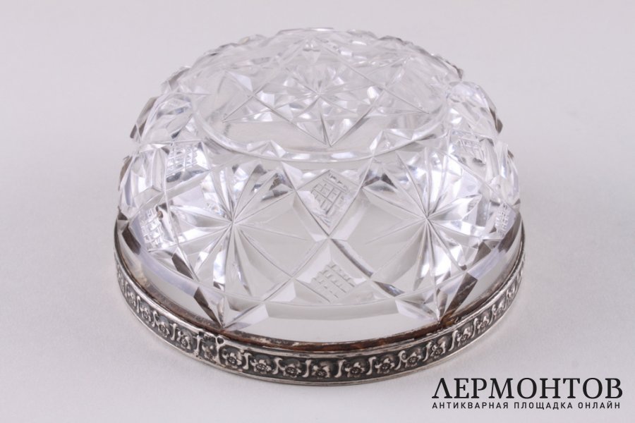 Ваза. 13 Артель. Серебро 84 пробы. Хрусталь, резьба. Россия, 1908-1917 гг.