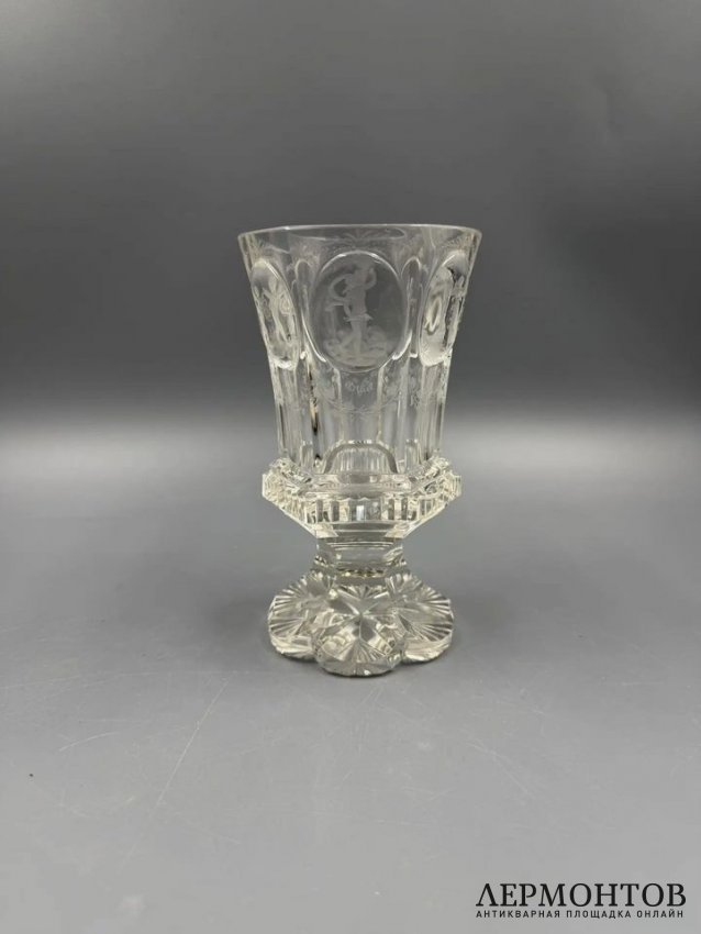 Кубок с гравированными медальонами. Хрусталь, Европа, 1860–1880 годы