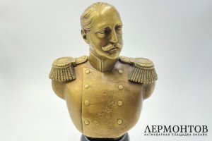 Бюст Император Николай I. Россия, 1860-е гг. Бронза, мрамор.