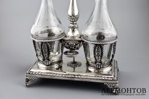 Круэт для уксуса и масла. Серебро 950 пробы, стекло. Франция, XIX в.