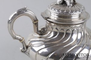 Чайник в стиле рококо. Martin. Серебро 950 пробы. Франция