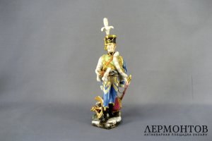 Композиция Гусар. Фарфор. Италия, Доччия, начало ХХ века.