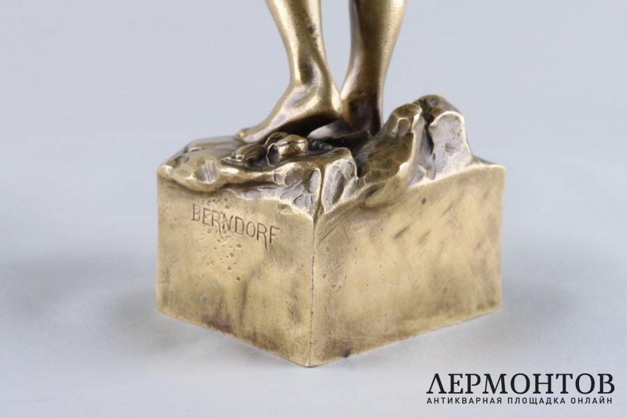 Статуэтка На пляже. Бронза. Фабрика Берндрофа. Австрия, 1900е