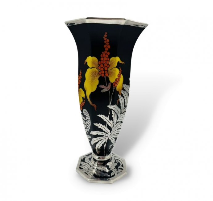 Ваза для цветов в технике silver overlay. Фарфор, серебро, Rosenthal, Германия, 1950–1970 годы