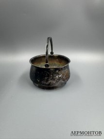 Сахарница с цветочным декором. Серебро 84 пробы, Н. Михайлов, Россия, 1899–1908 годы