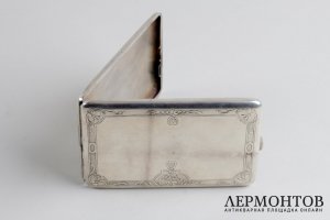 Портсигар в классическом стиле. Серебро 800 пробы. Франция, XIX век.