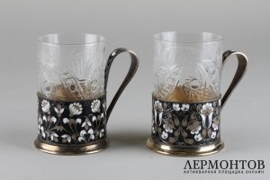 Пара эмалевых подстаканников. Серебро 916 пробы, эмаль, золочение. СССР, 1970-гг