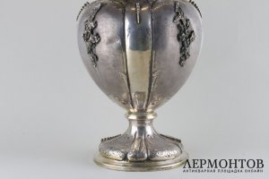 Ваза для цветов с широким горлом. Серебро 800 пробы. Италия, пер. пол. XX в.