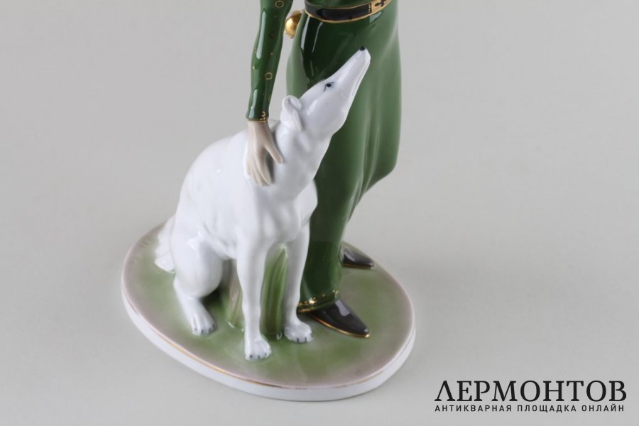 Статуэтка Дама с борзой. Фарфор.  Fraureuth, Германия, Carl Nacke, 1919-1926 гг.