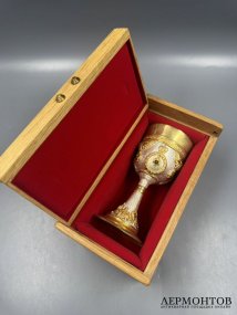 Кубок для вина с камнями. Серебро 925 пробы, золочение, Россия, современная работа