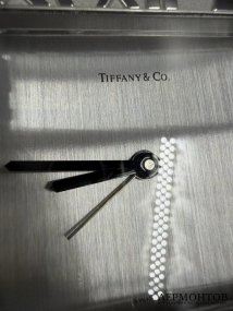Настольные часы-будильник «Atlas». Латунь, Tiffany & Co., Швейцария