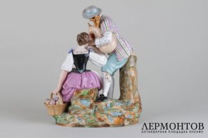 Статуэтка Кавалер с дамой. Россия, частный завод А. Попова, 1820-е гг. Фарфор.