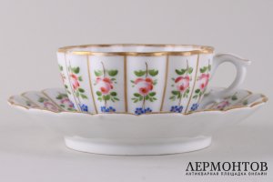 Чайная пара с цветами. Россия, ИФЗ, период Николая II, 1900 г. 