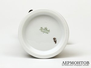 Статуэтка «Сидящая такса». Фарфор, Rosenthal, Германия, 1924 год