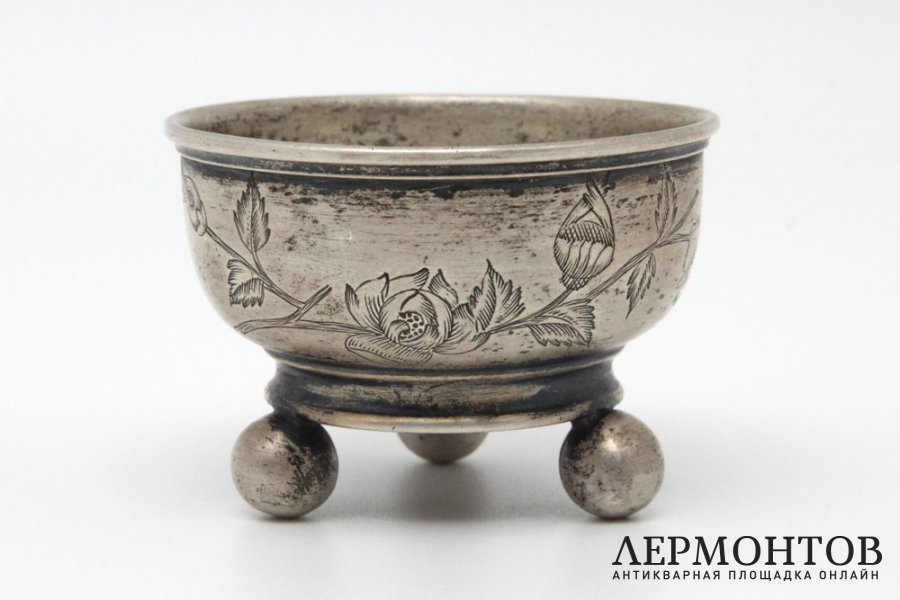 Солонка Чайная роза. Серебро 84 пробы. Российская империя, мастер КФ, 1880-90е гг.