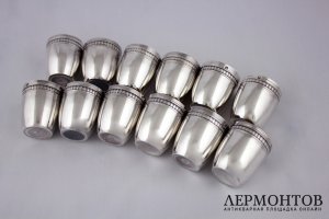 Набор ликерных стопок на 12 персон. Серебро 950 пробы. Франция