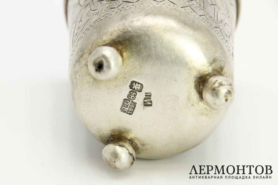 Большая рюмка, русский стиль. Серебро 84 пробы. Россия, 1896 год..