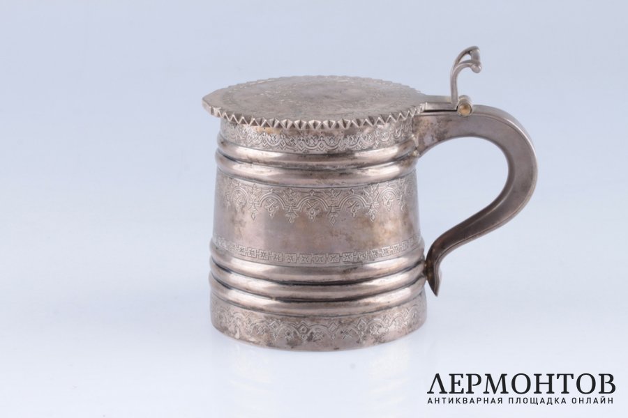 Кружка в неорусском стиле. Россия,  1886 г., мастер А.Ф. Серебро 84.