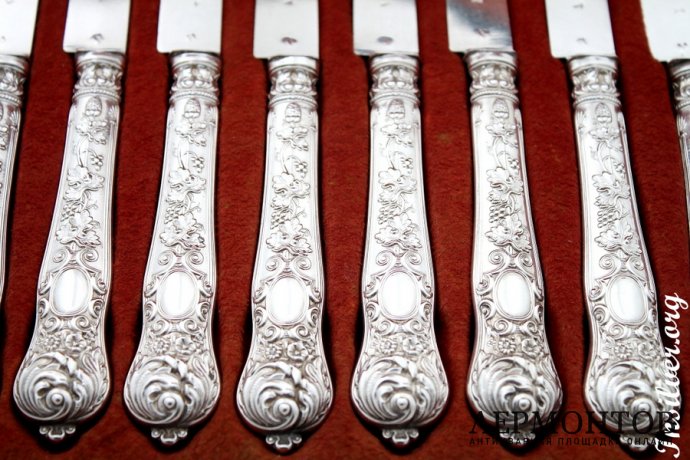 Набор десертных ножей. 1819-1838 годы. Серебро 950. Франция
