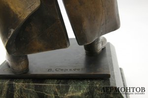 Скульптура И.В. Сталин. Бронза. Россия. В.А. Сергеев.