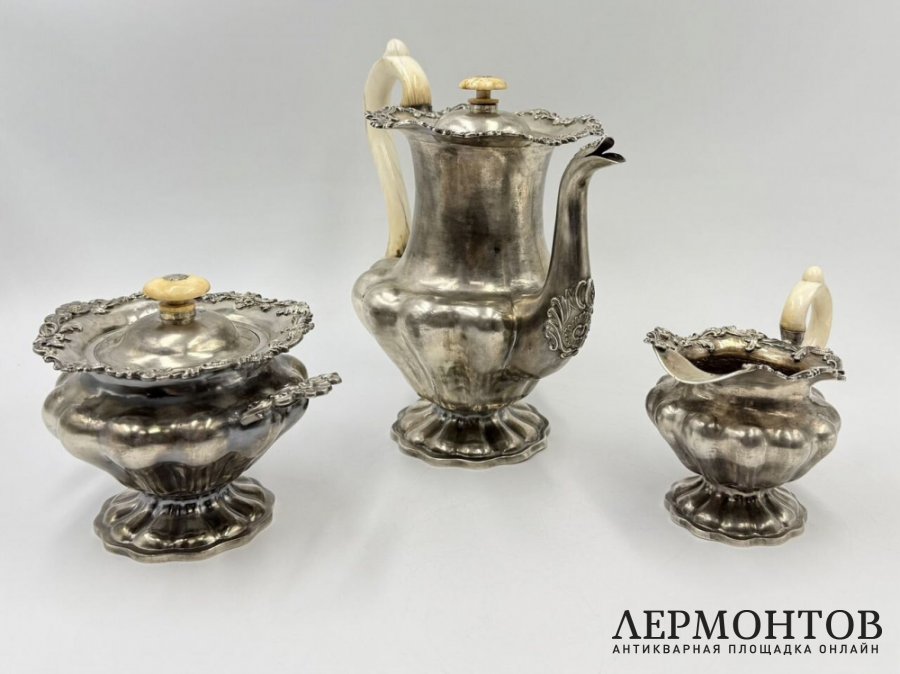 Сервиз в ст. Ампир. Россия, 1843 год. Серебро 84 пробы, кость.