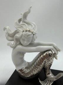 Статуэтка «Illusion» (Русалка). Фарфор, платиновый люстр, дерево, Lladro, Испания