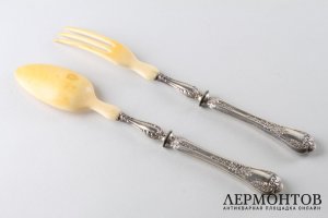 Салатная пара. Серебро 950 пробы, кость. Франция, XIX век.
