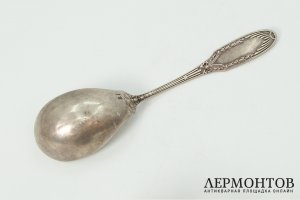 Большая ложка для соуса в стиле неоклассика. Германия, фирма H.MayenCo, кон. 19 в.
