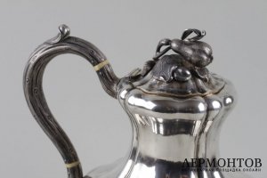 Кофейник Карл Сейпель. Серебро 84 пробы. Российская империя, середина XIX века.