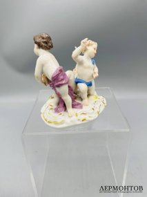 Статуэтка «Играющие путти». Фарфор, роспись, Meissen, Германия, 2-я половина 19 века