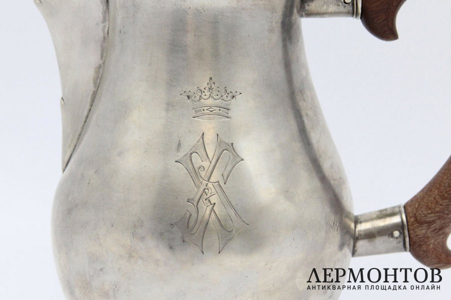 Кофейник, кувшин. Серебро. Россия, 1778 год.