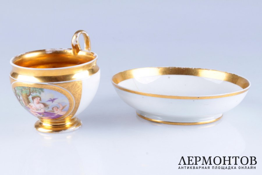 Чайная пара с мифологической сценой. Россия, СПБ, завод Батениных, 1812-1832г. Фарфор, роспись, золото.
