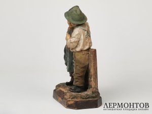 Статуэтка «Секрет». Терракота, Johann & Ferdinand Maresch, Австрия, рубеж XIX–XX веков