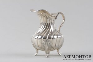 Молочник в стиле рококо. М. Martin. Серебро 950 пробы. Франция.