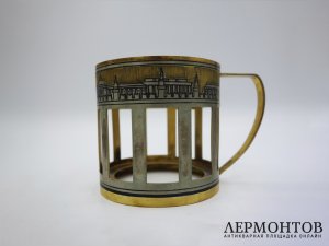 Подстаканник с ложкой Московский Кремль в родной коробке. СССР, 1960-е гг. Серебро.