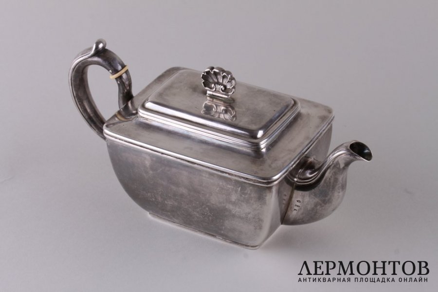 Чайник заварочный. Wiberg. Серебро 84 пробы. Российская империя, 1852 год.