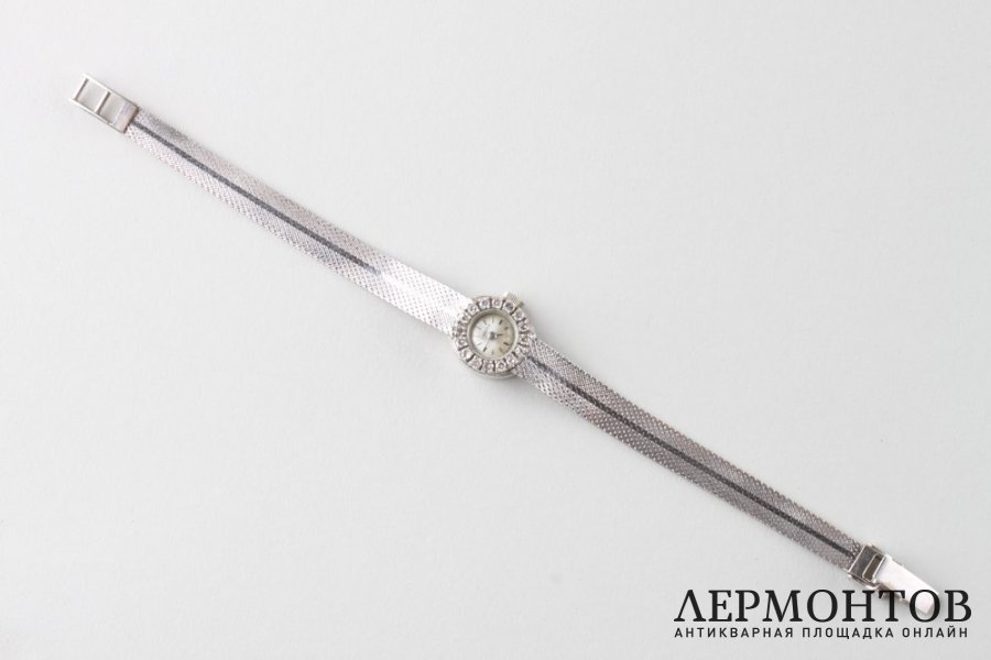 Часы женские. Швейцария, фирма Zenith, нач. 20 в. Белое золото 750 пробы, бриллианты.