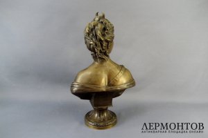 Кабинетная скульптура. Бюст Дианы-охотницы. Франция, XIX век.