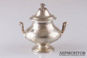 Сахарница в технике гильоше, классика. Серебро 950 пробы. Франция
