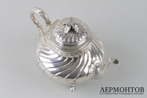 Чайник в стиле рококо. Martin. Серебро 950 пробы. Франция