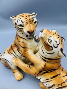 Статуэтка «Играющие тигры». Керамика, роспись, Ronzan, Италия, 2-я половина 20 века