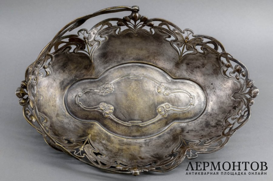 Ваза для фруктов в стиле модерн. Серебрение. Германия, WMF, 1886-1903.