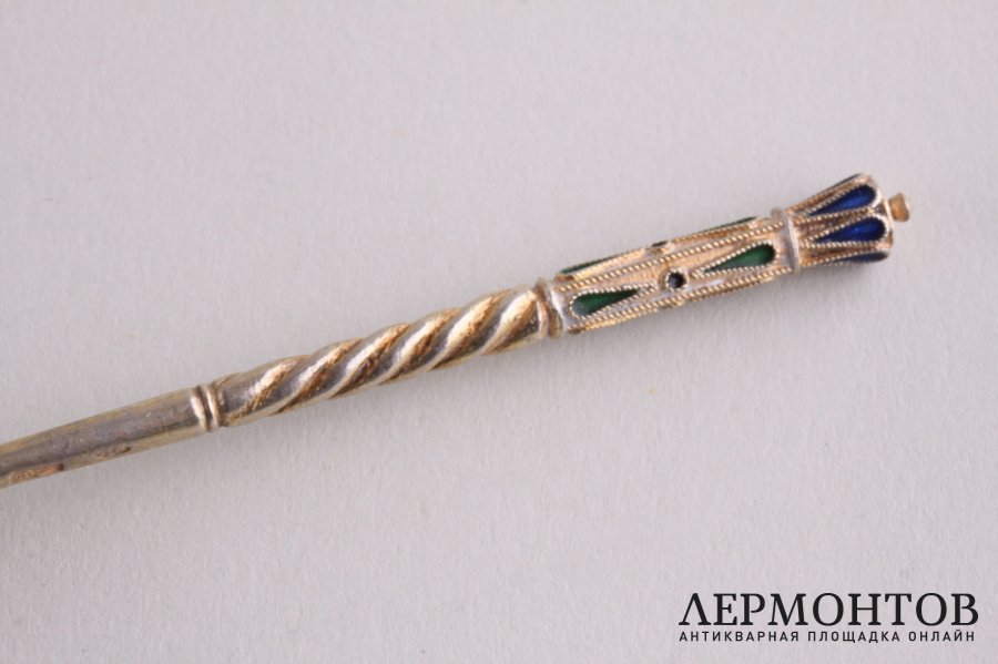 Ложка чайная. Серебро 84, эмаль золочение. 11 артель. Россия, до 1917 г.