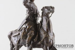 Скульптура Царский сокольничий.Бронза. Россия, Е. Напс. Отливка К.Ф.Верфель, к. 19 века