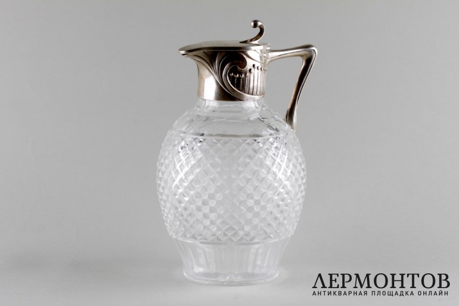 Графин в стиле Модерн. Россия, мастерская Грачева, 1899-1908 гг. Серебро 84 пробы.